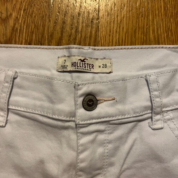 Hollister Distressed White Jean Shorts - Picture 2 of 3